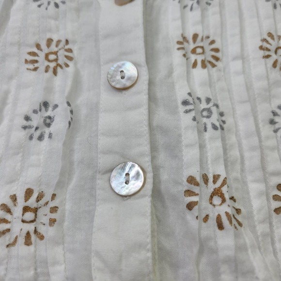 Peppermint Bay BOHO Medium White Flowy Cotton Top With Geometric Design - Picture 3 of 9